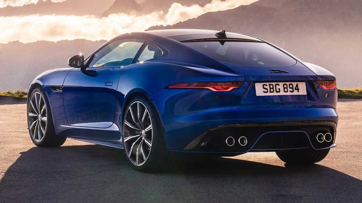 Jaguar f Type 2021