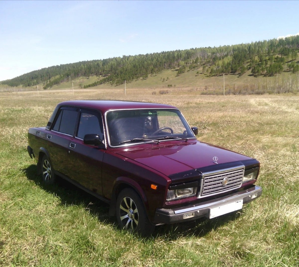 ВАЗ 2107 Вишневая семерка