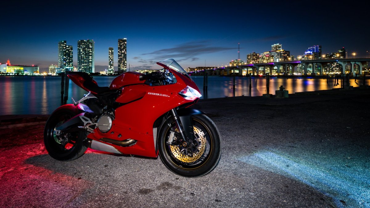 Ducati городской мотоцикл