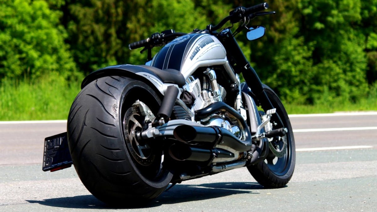 Мотоцикл Harley Davidson v Rod muscle Custom