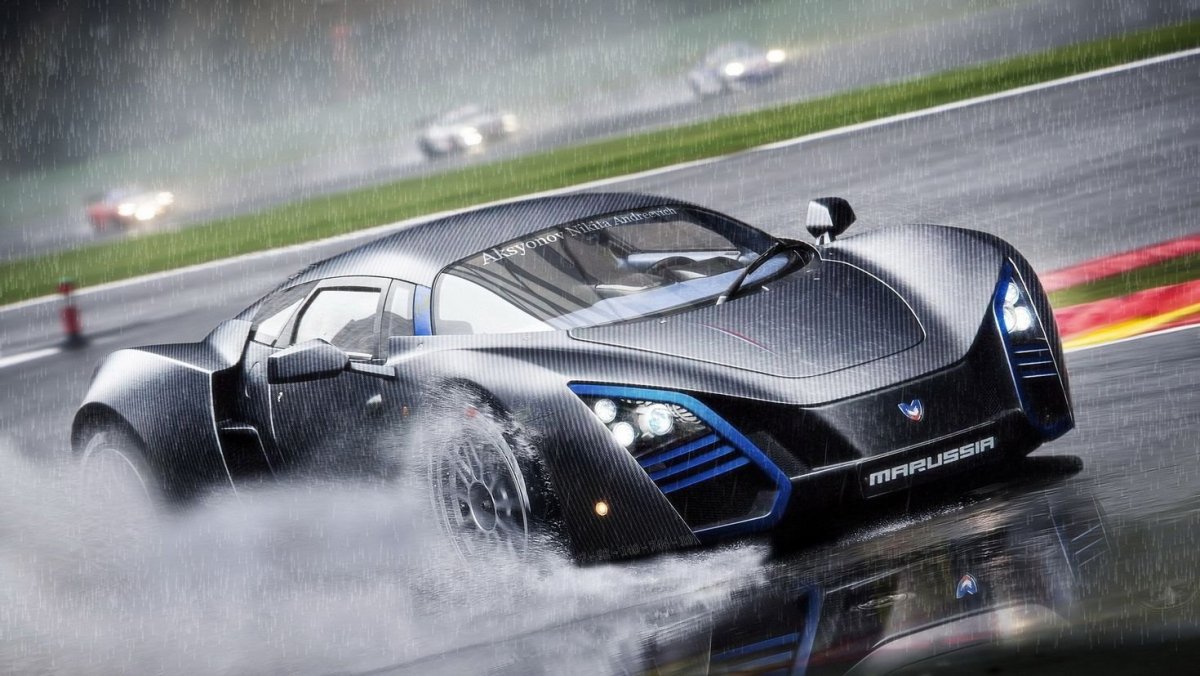 Машина Marussia b2