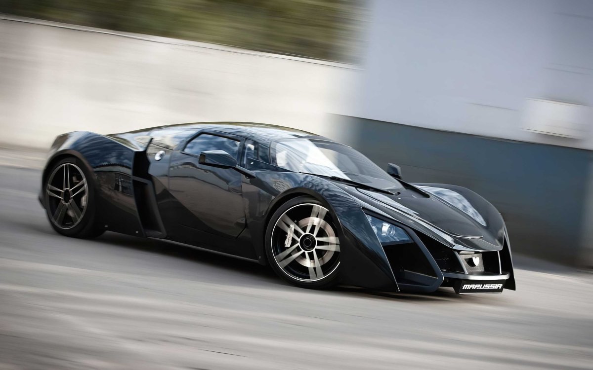 Спорткар Marussia b2