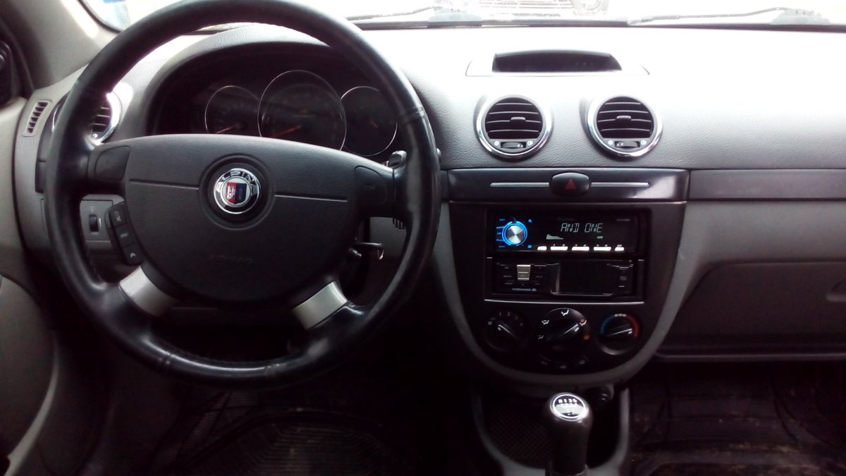 Chevrolet Lacetti 2004 салон