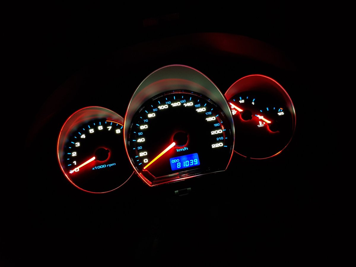 Chevrolet Lacetti приборная