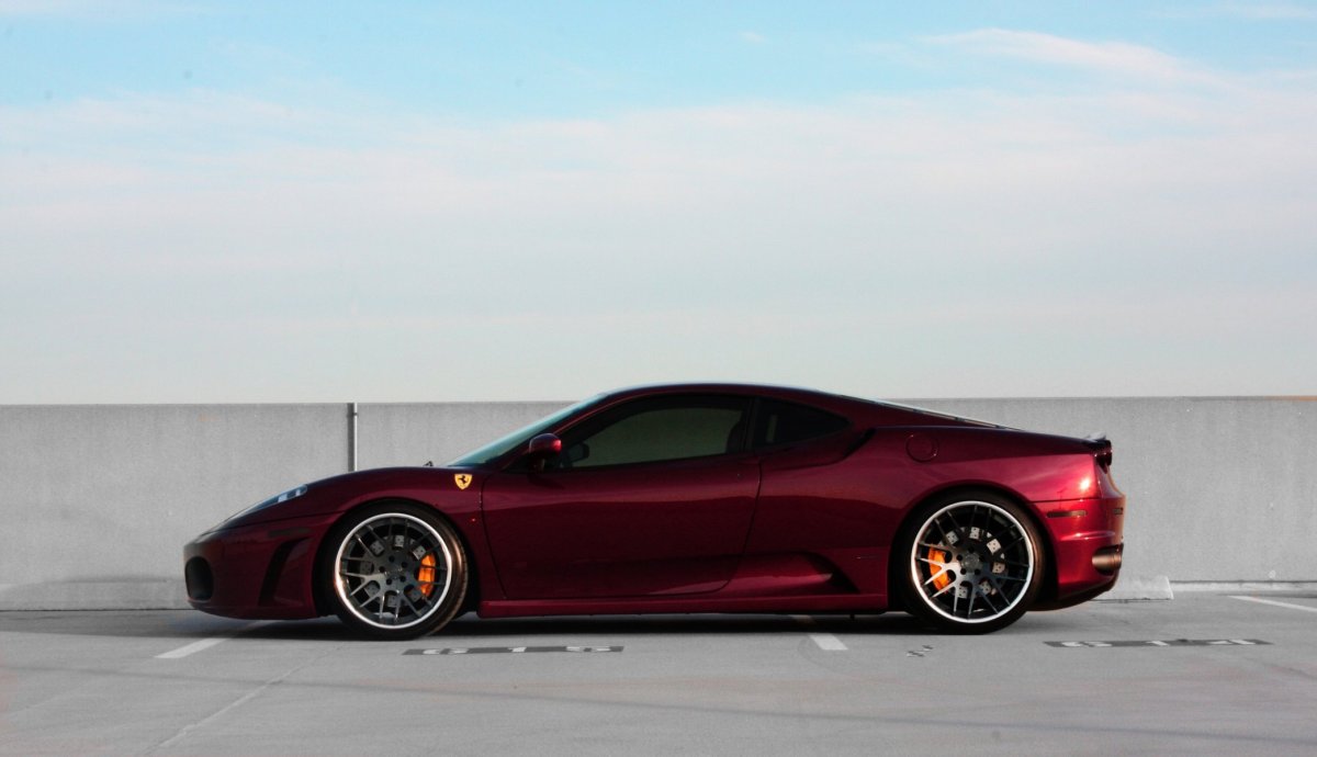 Ferrari f430 темно красный