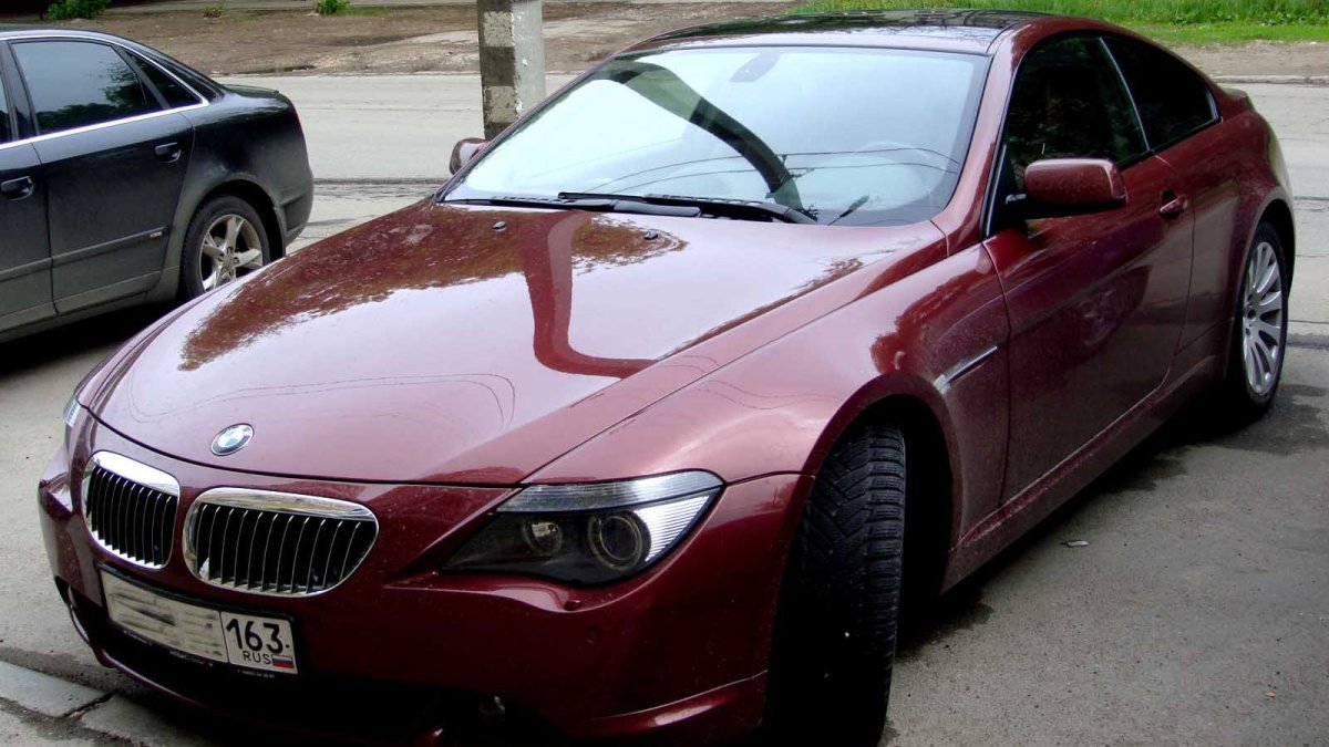 BMW 650 Вишневая