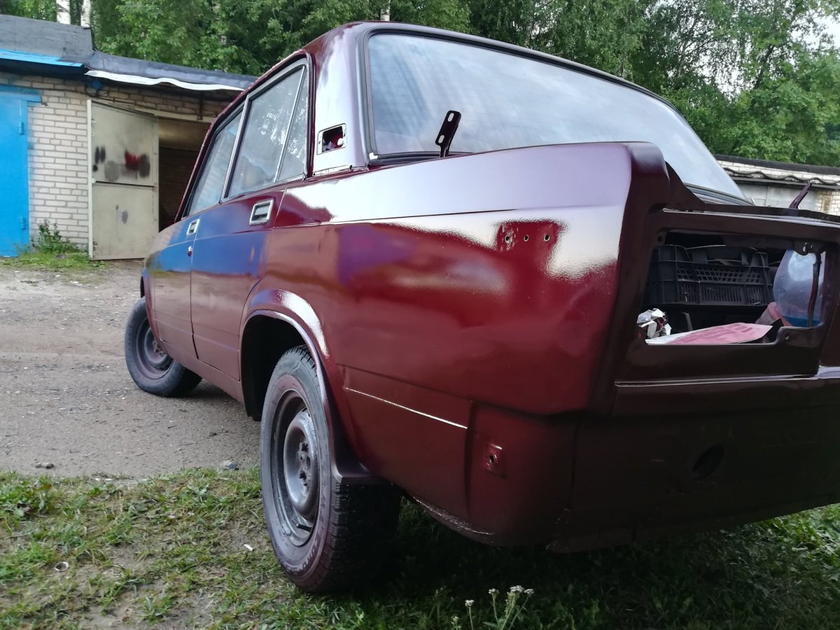 ВАЗ 2107 вишневый металлик