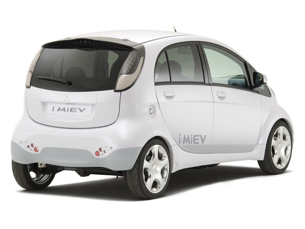 Электроавтомобиль Mitsubishi i-MIEV 2010