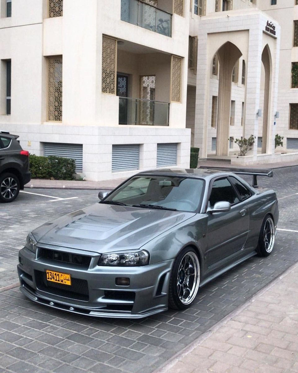 Nissan Skyline GTR r34