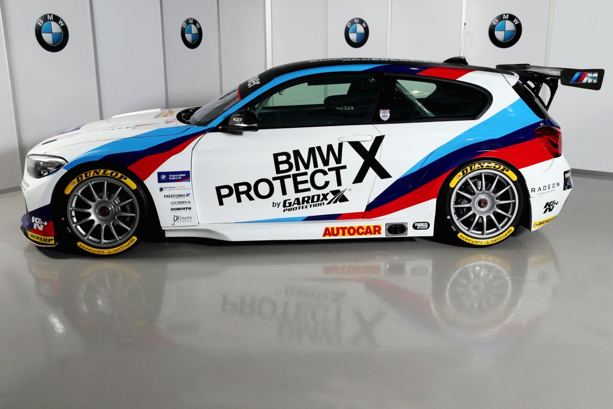 BMW m1 Touring Race car