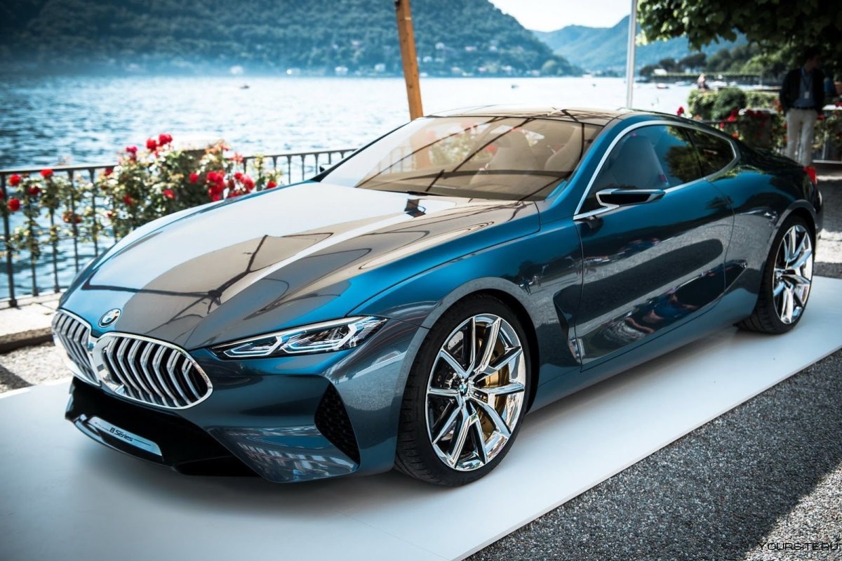 BMW 8 2017