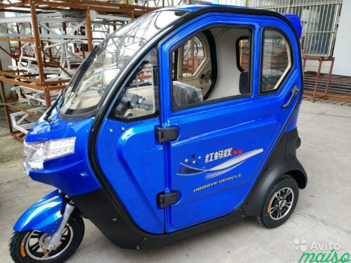 Трицикл с кабиной Electro-Triscooter ELEJULI 2000-01 W