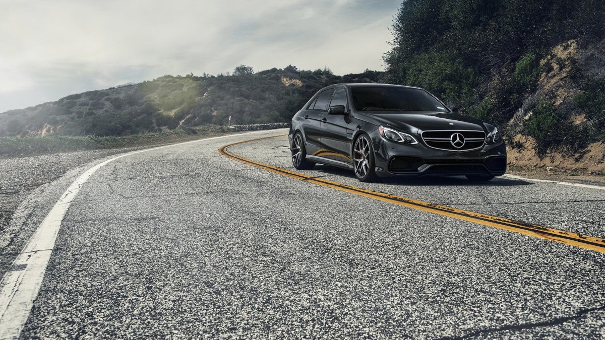 Мерседес е63 AMG 4к