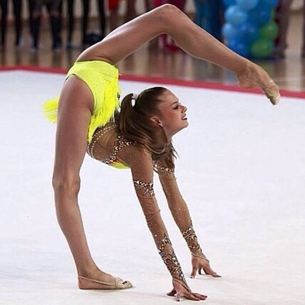 Солдатова Саша гимнастка