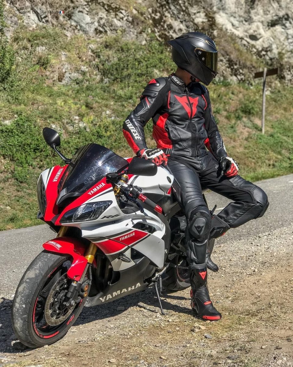 Dainese мотоциклист