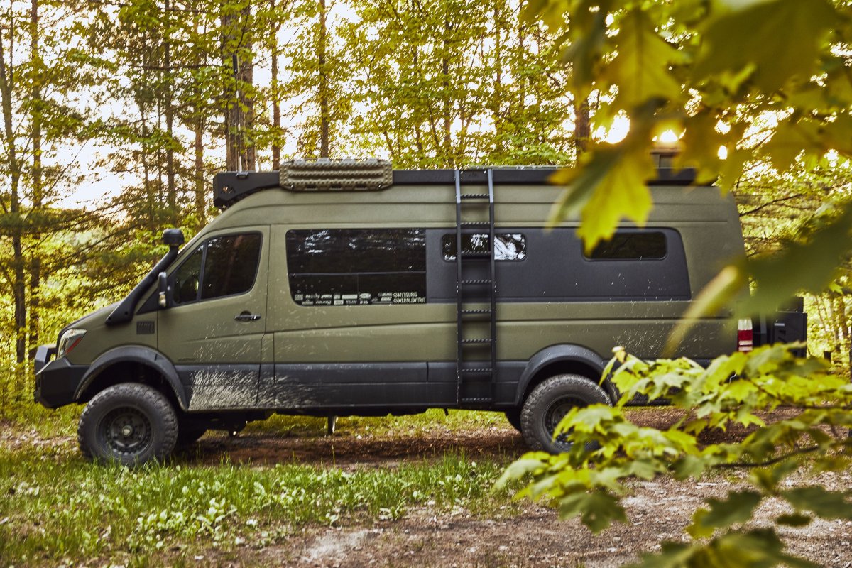 Mercedes Sprinter 4x4 Camper