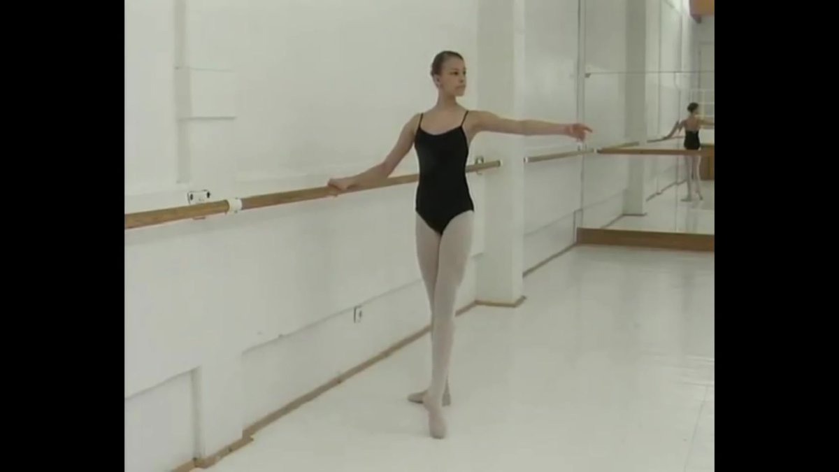 Гранд плие Батман тандю