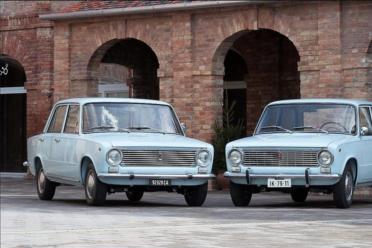 Fiat 124 vs ВАЗ 2101