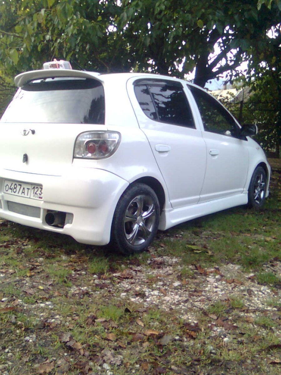 Toyota Vitz 2 RS