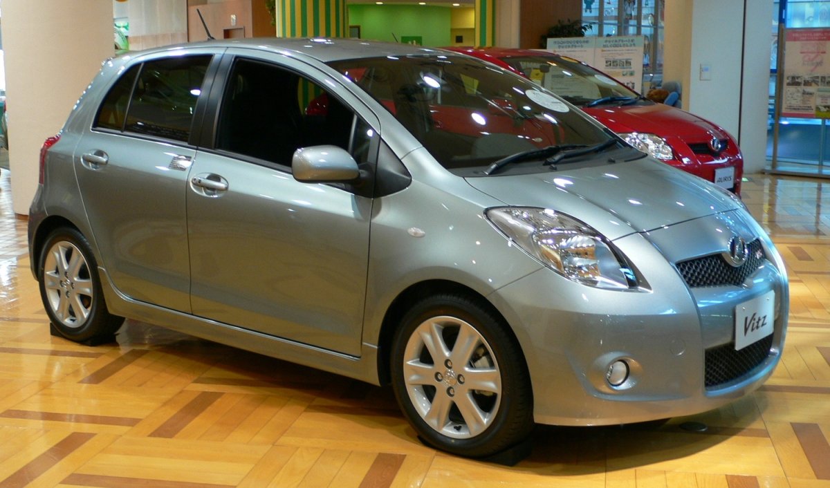 Toyota Vitz 1.0