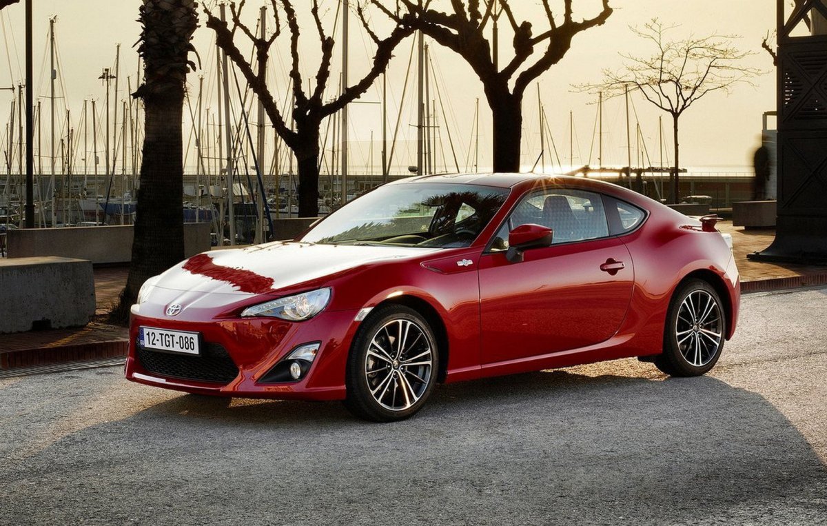 Купе Toyota gt86