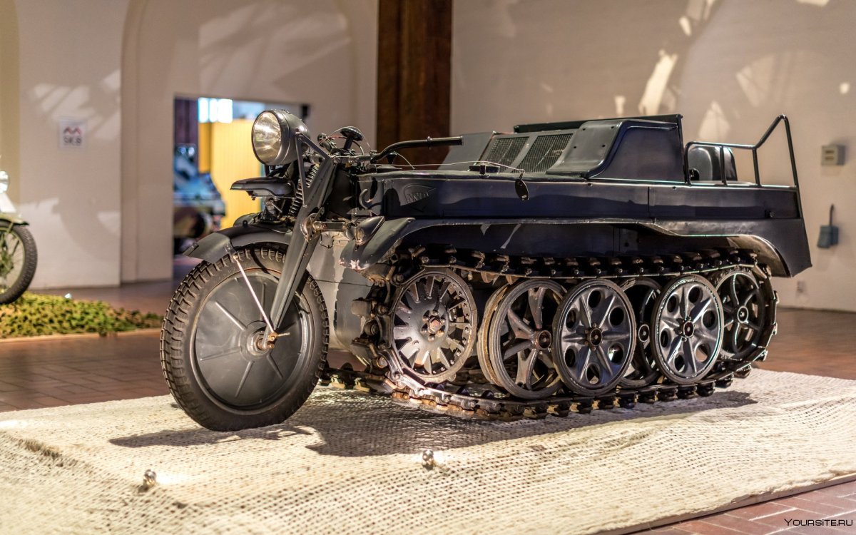 Полугусеничный мотоцикл Kettenkrad