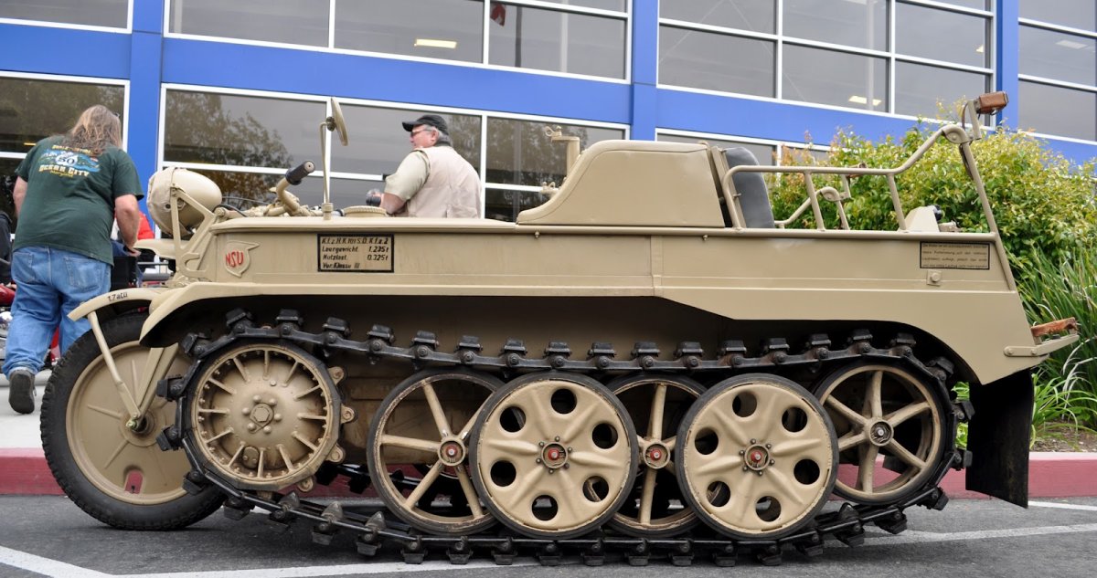 Полугусеничный мотоцикл Kettenkrad