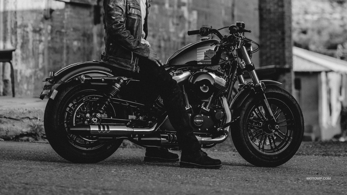 Harley Davidson Sportster обои