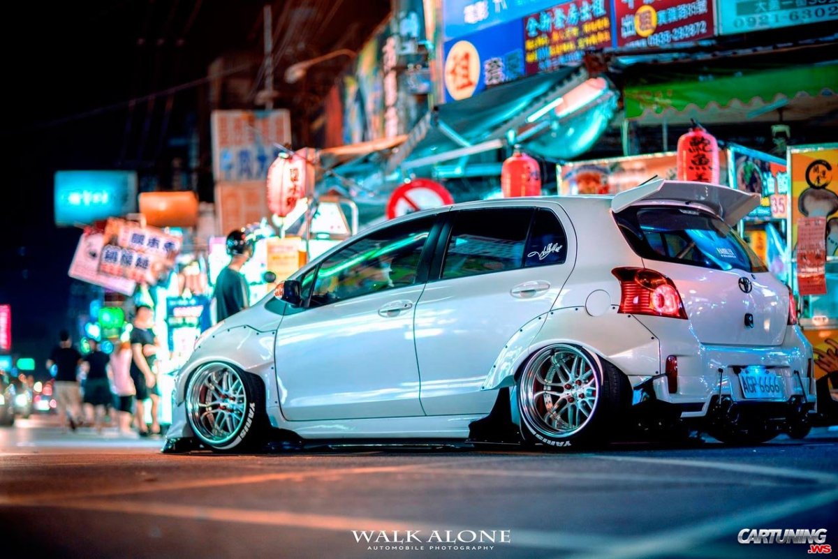 Rocket Bunny Toyota Yaris