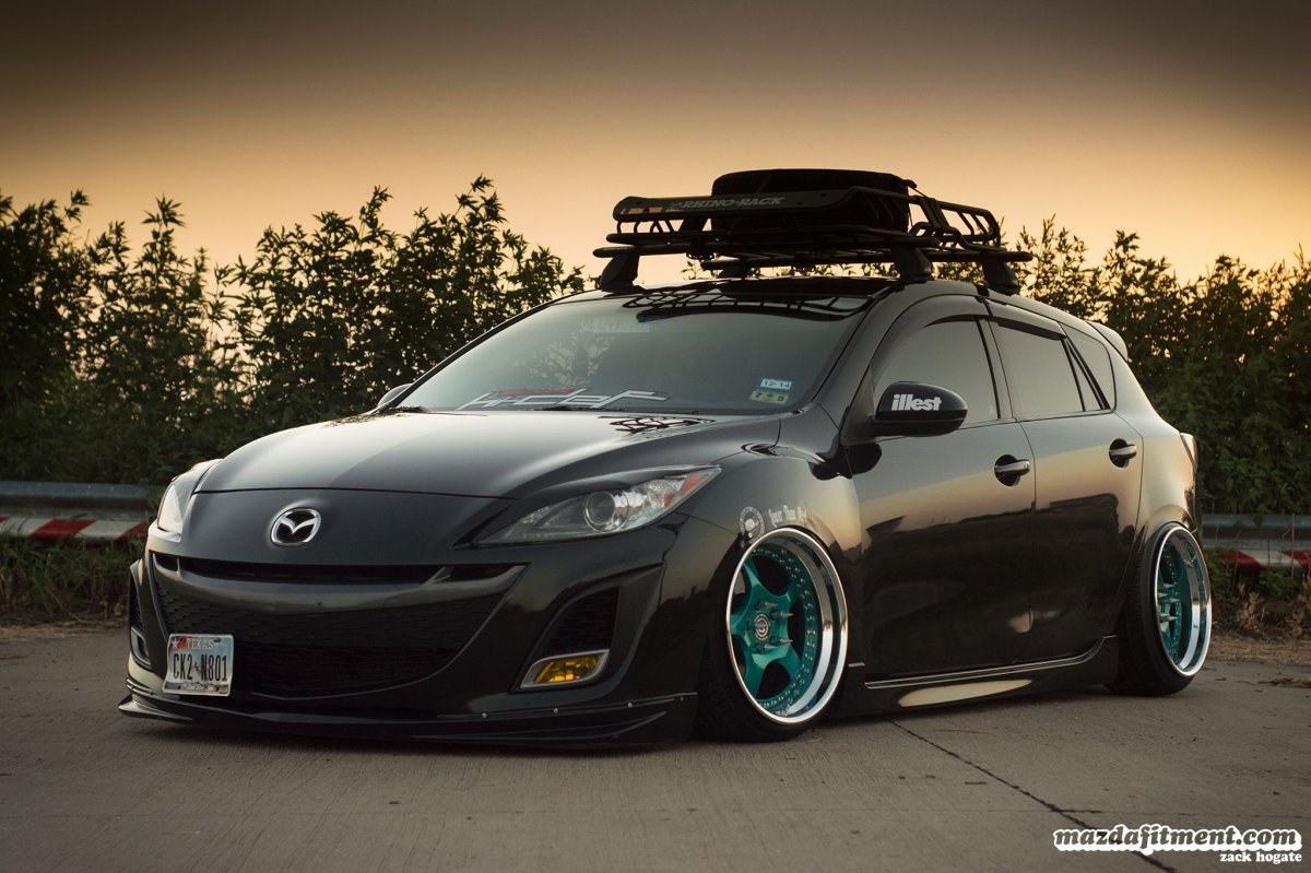 Mazda 3 MPS stance