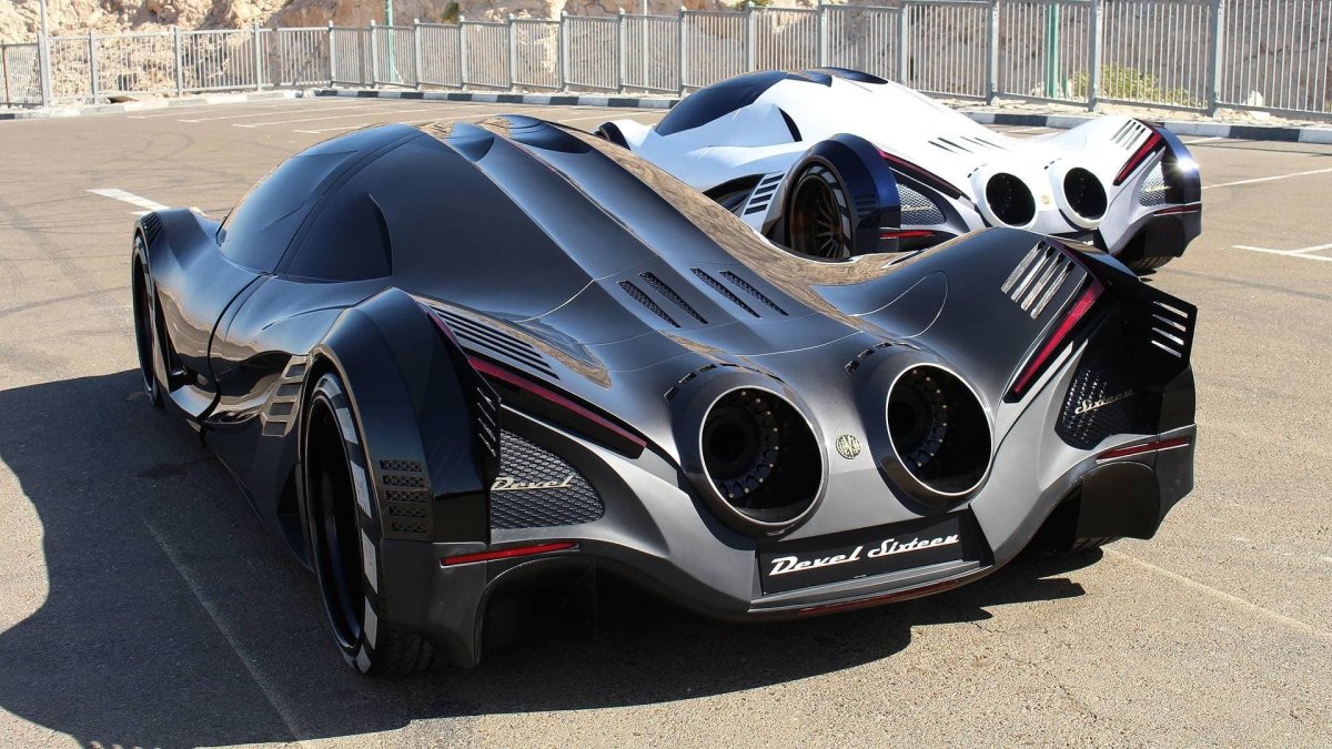 Гиперкар Devel Sixteen