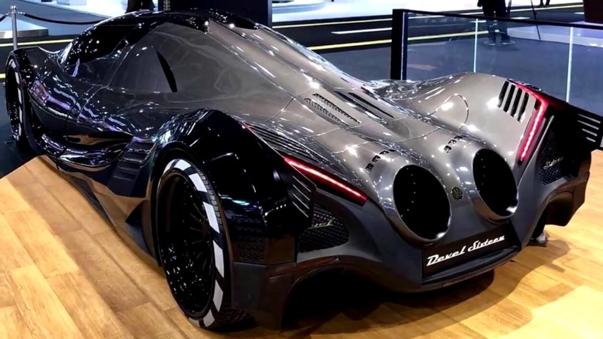 Devel Sixteen 5000 л.с