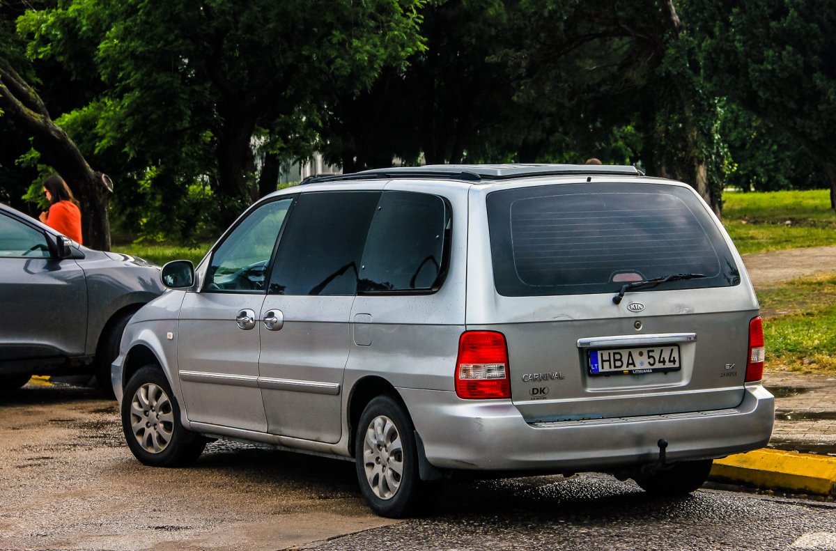 Киа Карнивал 1997