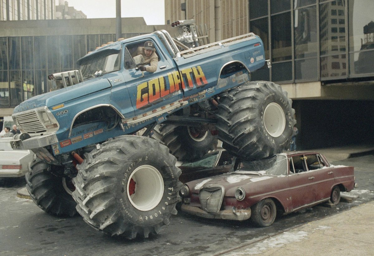 Monster Truck Ford 1940