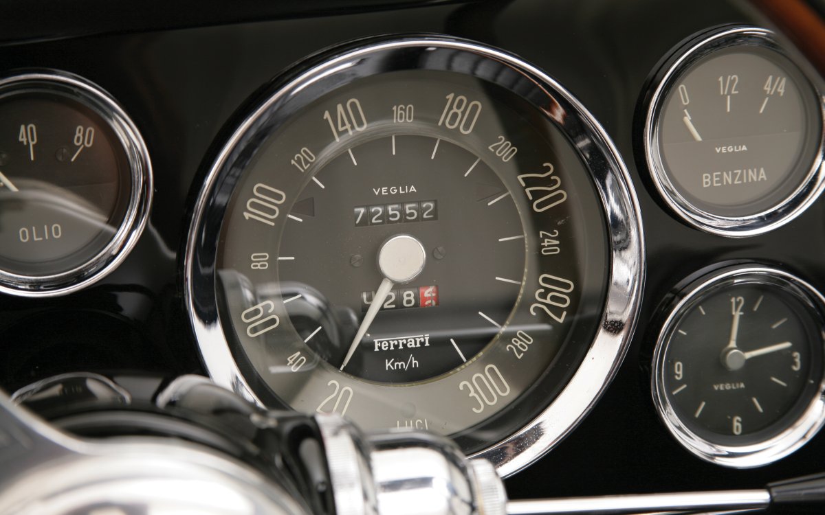 Ferrari Speedometer