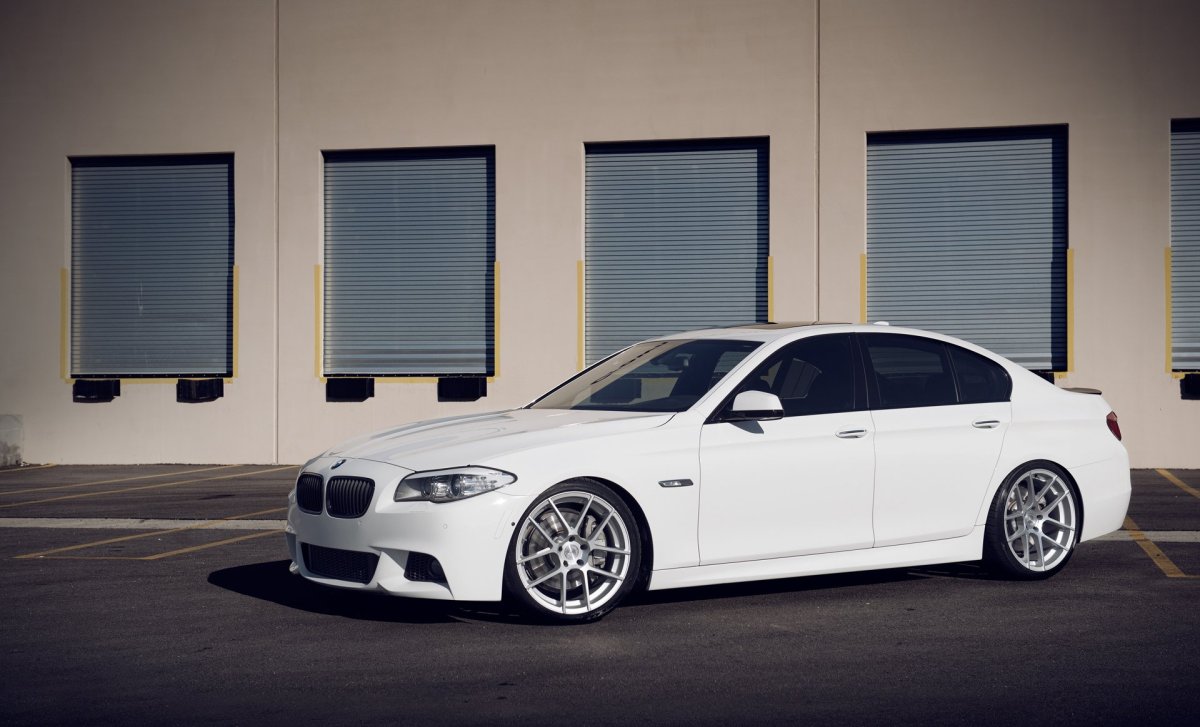 BMW f10 White Tuning