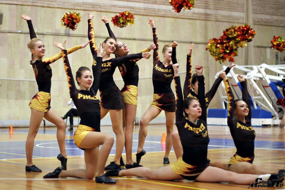 Черлидинг команда Феникс
