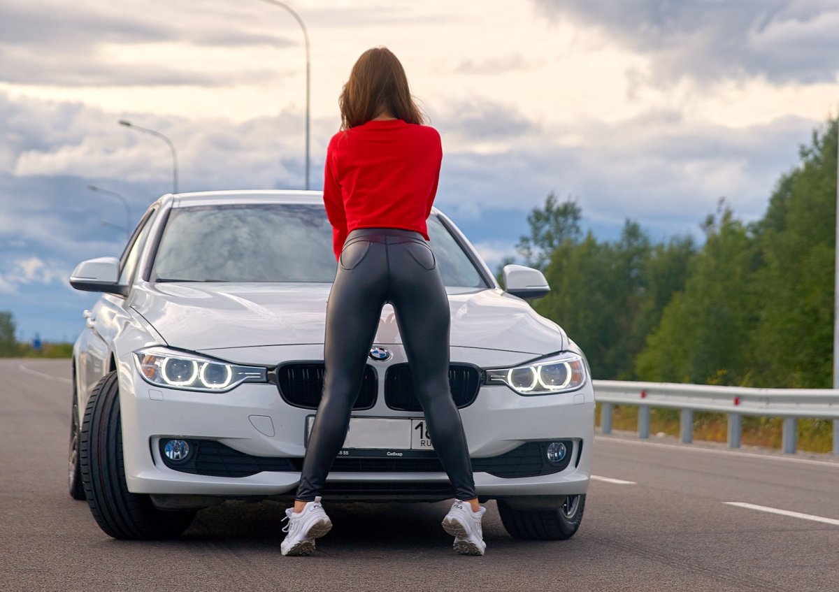 BMW f30 girl
