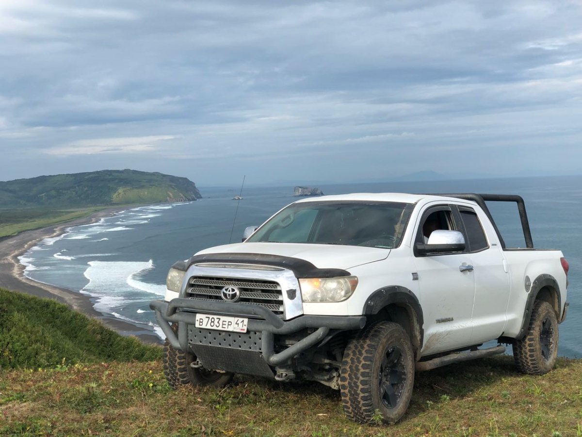 Toyota Tundra 4[4