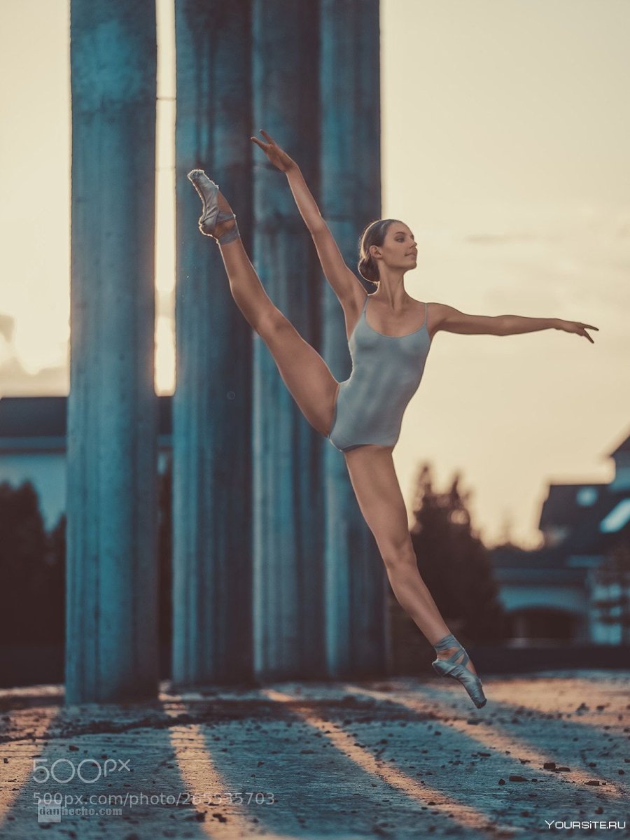 Амели Сагарра балерина