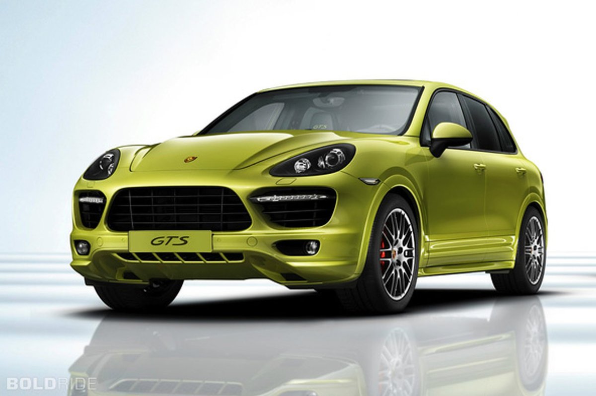 Porsche Cayenne v12