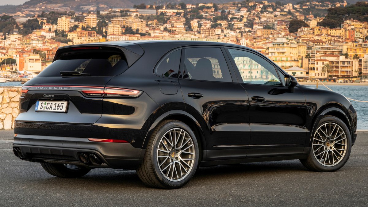 Porsche Cayenne Platinum Edition 2022