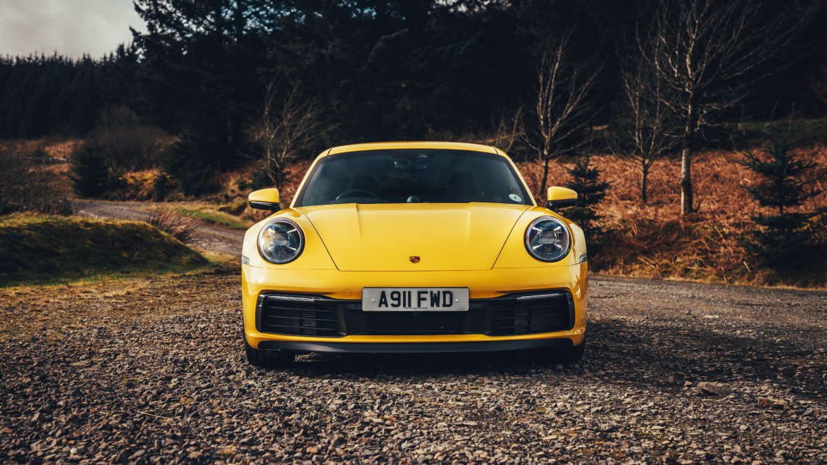 Porsche 911 Carrera 4s