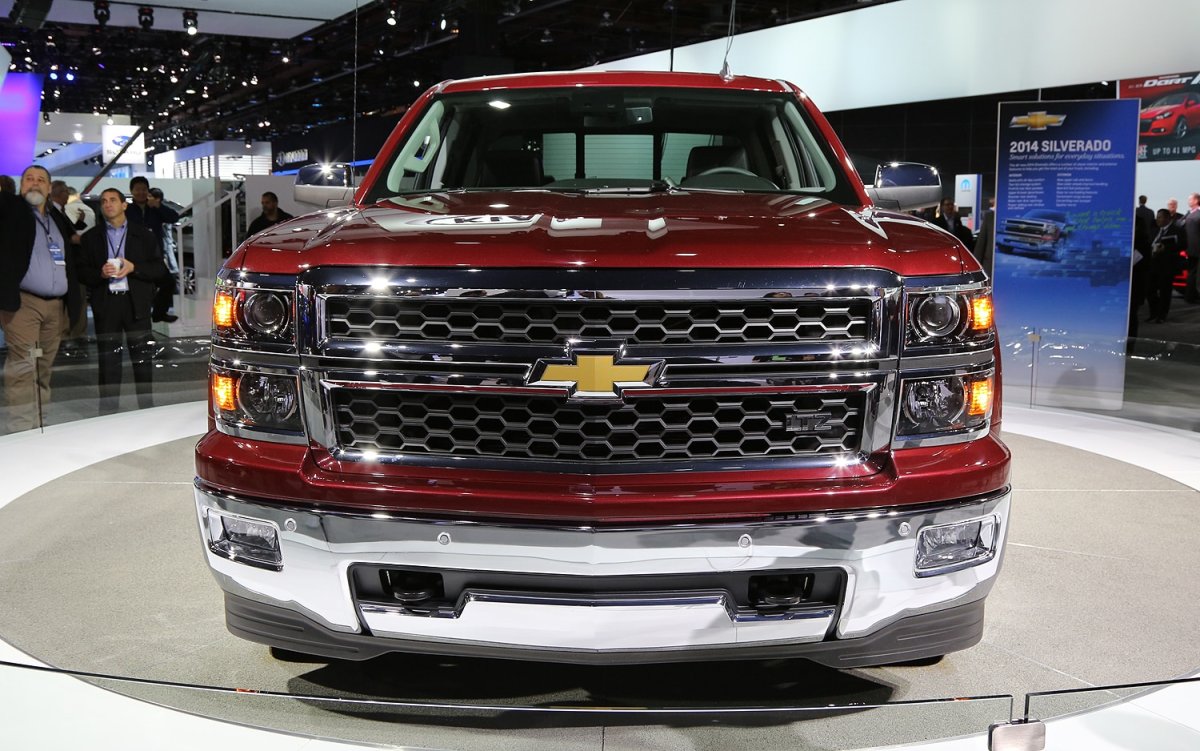 Пикапы Chevrolet Silverado 2014