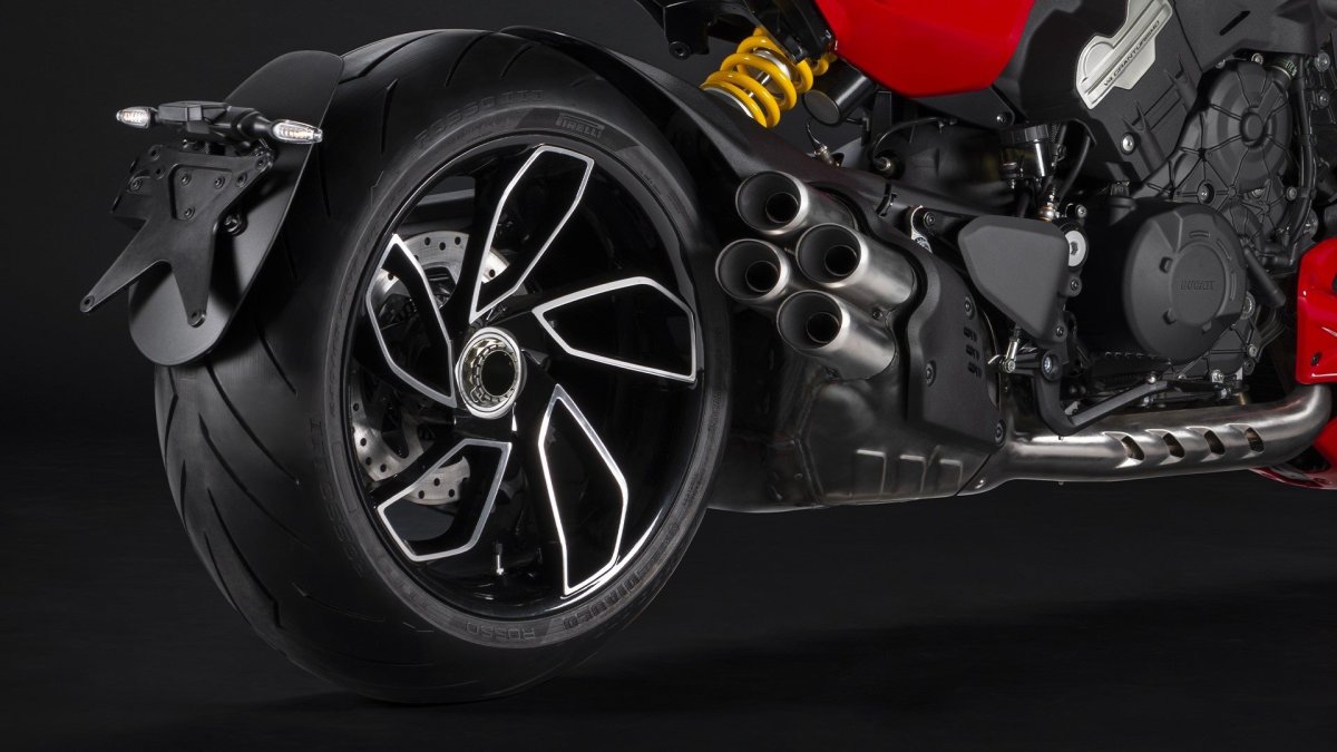 Ducati Diavel heated Grips