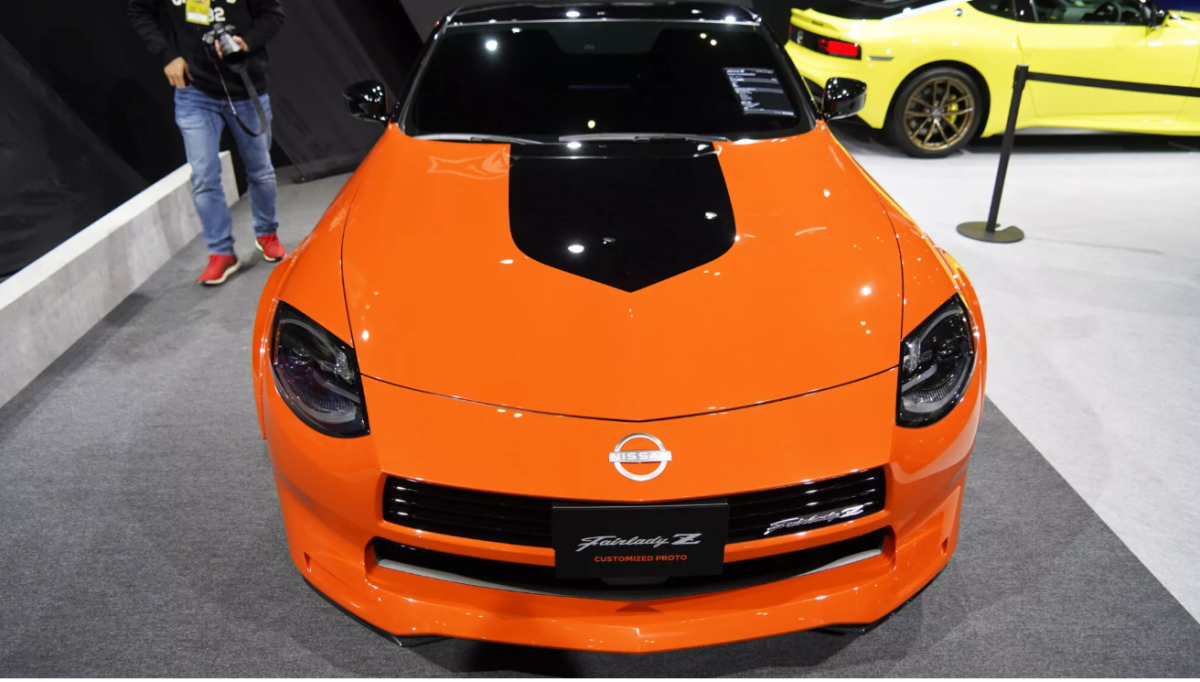 Fairlady z customized Proto