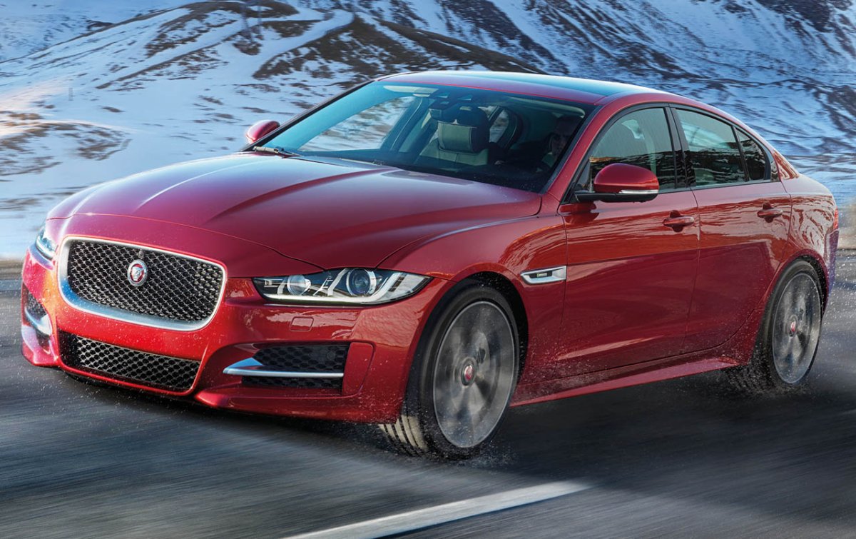Ягуар xe 2017