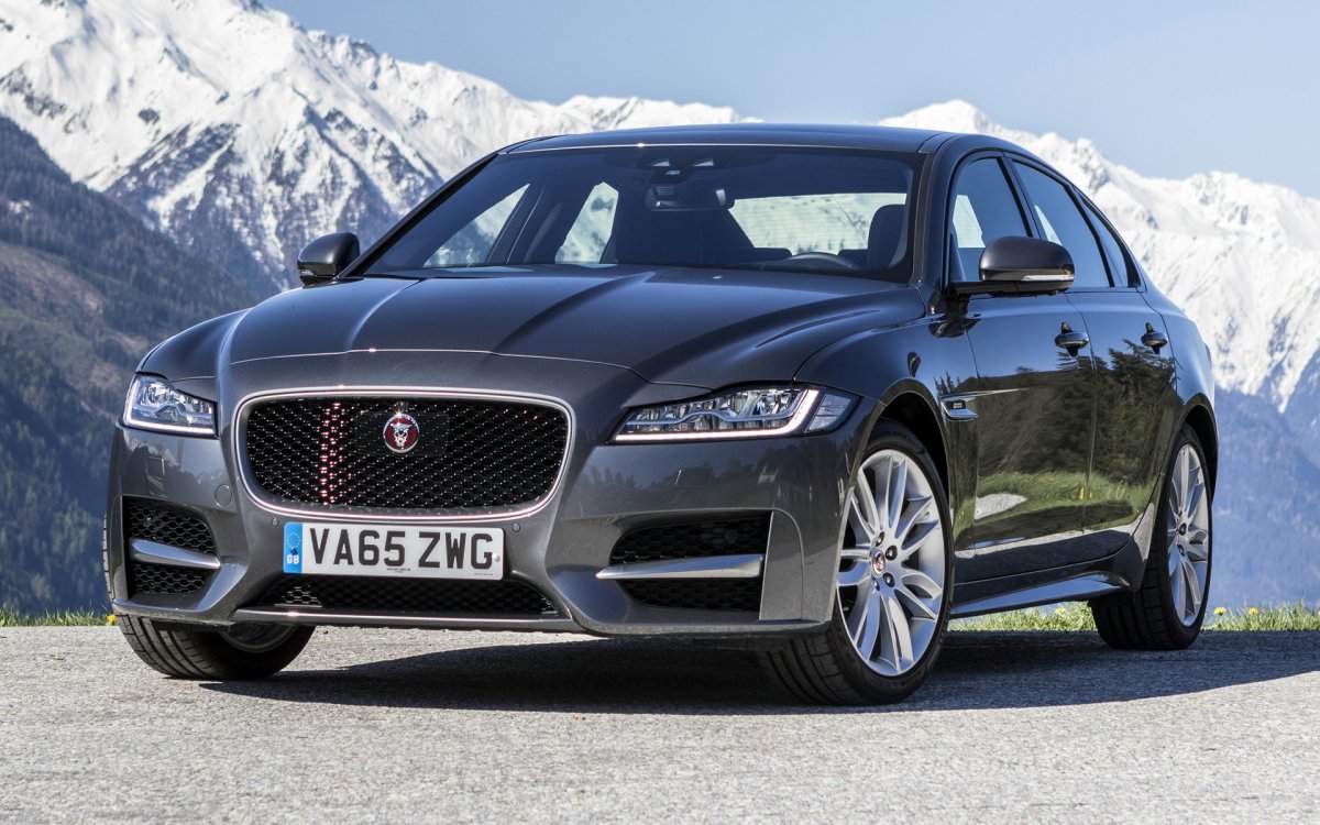 Jaguar XF 2015