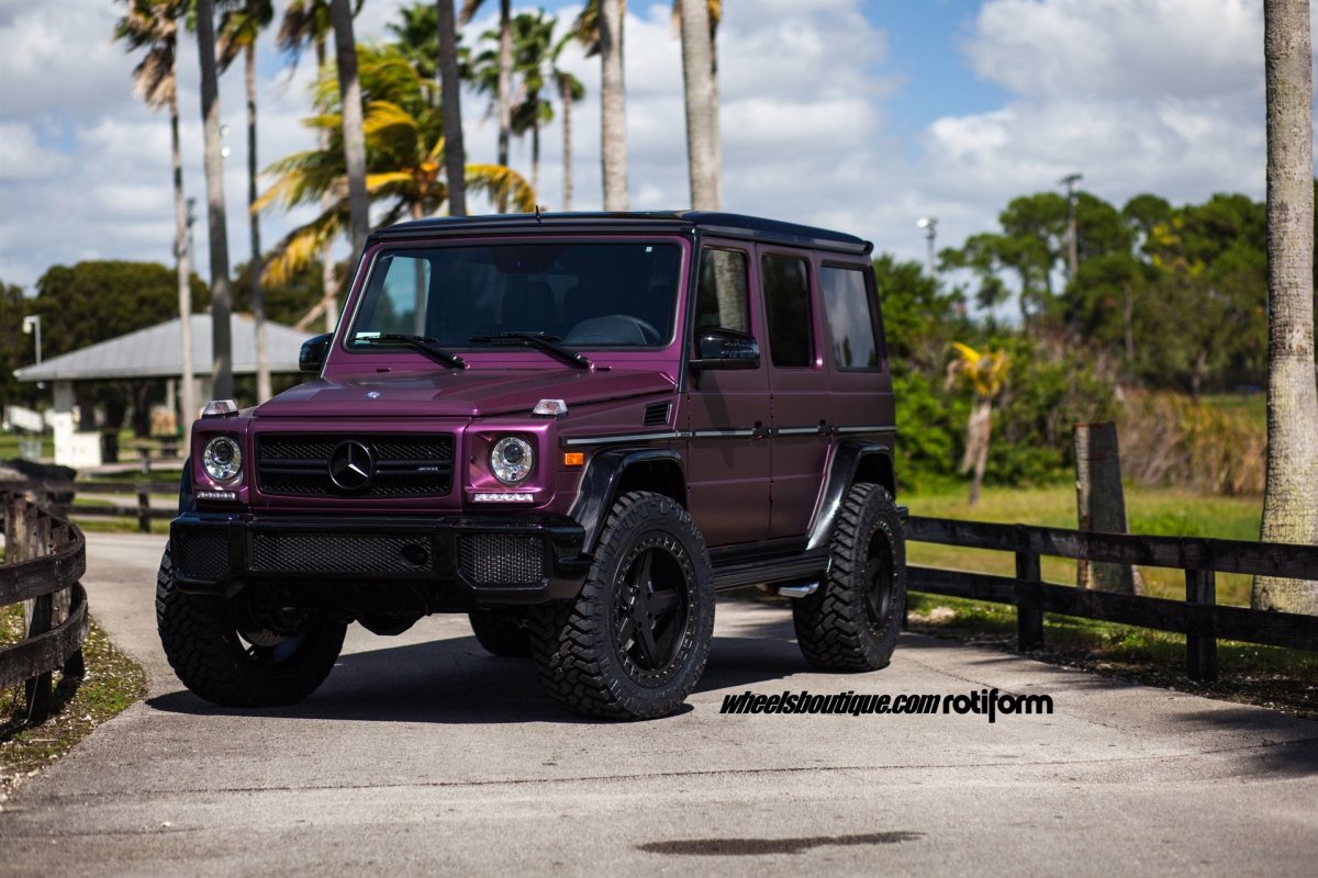 Mercedes Benz g63 4x4