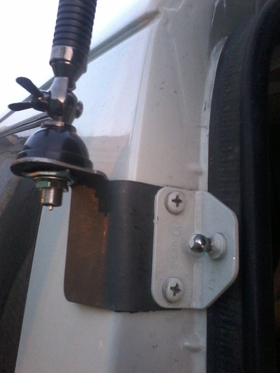 Си би антенна Даф 105